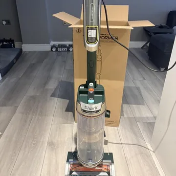 Customer review 1, product photo 2